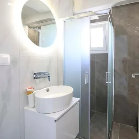 #ioannas 2bedroom House *